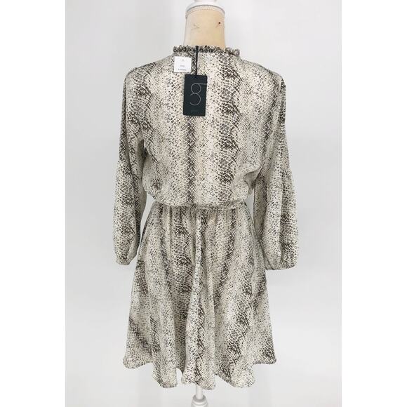 Gibson Womens Dress XS Grey Snake Print Blouson Ruffle Trim Keyhole Mini NWT - Picture 5 of 10